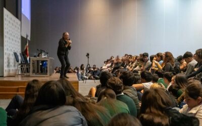 Cientos de jóvenes participaron del primer encuentro del programa “Jóvenes y Democracia”